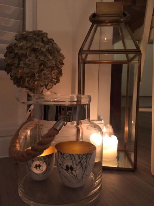 דירות Luxury Modern Apt With Parking On Leigh Broadway מראה חיצוני תמונה